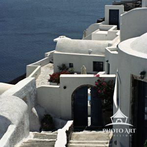 Santorini 46 A Santorini home overlooks the Aegean Sea.