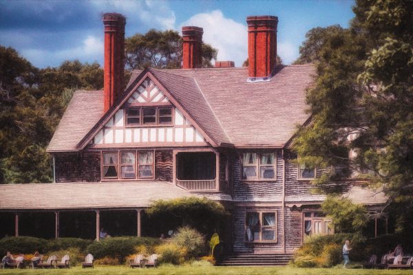 A romanticized view of Bayard's manor.