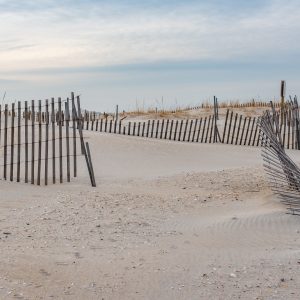 Love the simplicity of the lines within this beach fence.