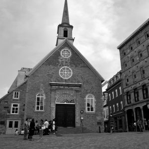 I love the cobblestone at front of this Church.