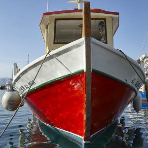 Colors and water are, for me the essential experience of Greece. Wrapped in exquisite light, of