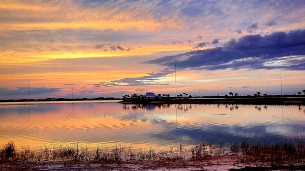 I watched the sky towards evening and hoped for something dramatic as the weather conditions were