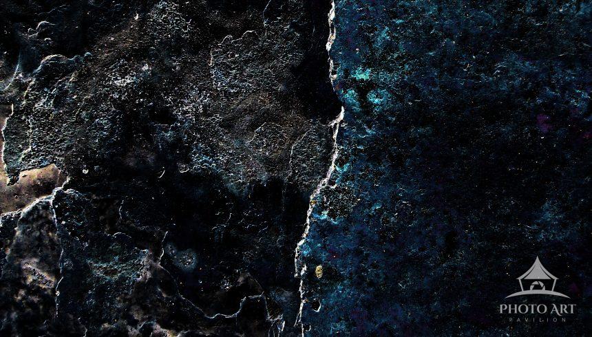 Abstract shapes from metal