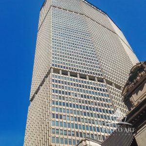 Manhattan has some of the most stunning skyscrapers. The Metlife building is located by Grand