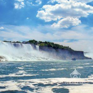 The Niagara Falls are the best attractions in Canada and New York.
